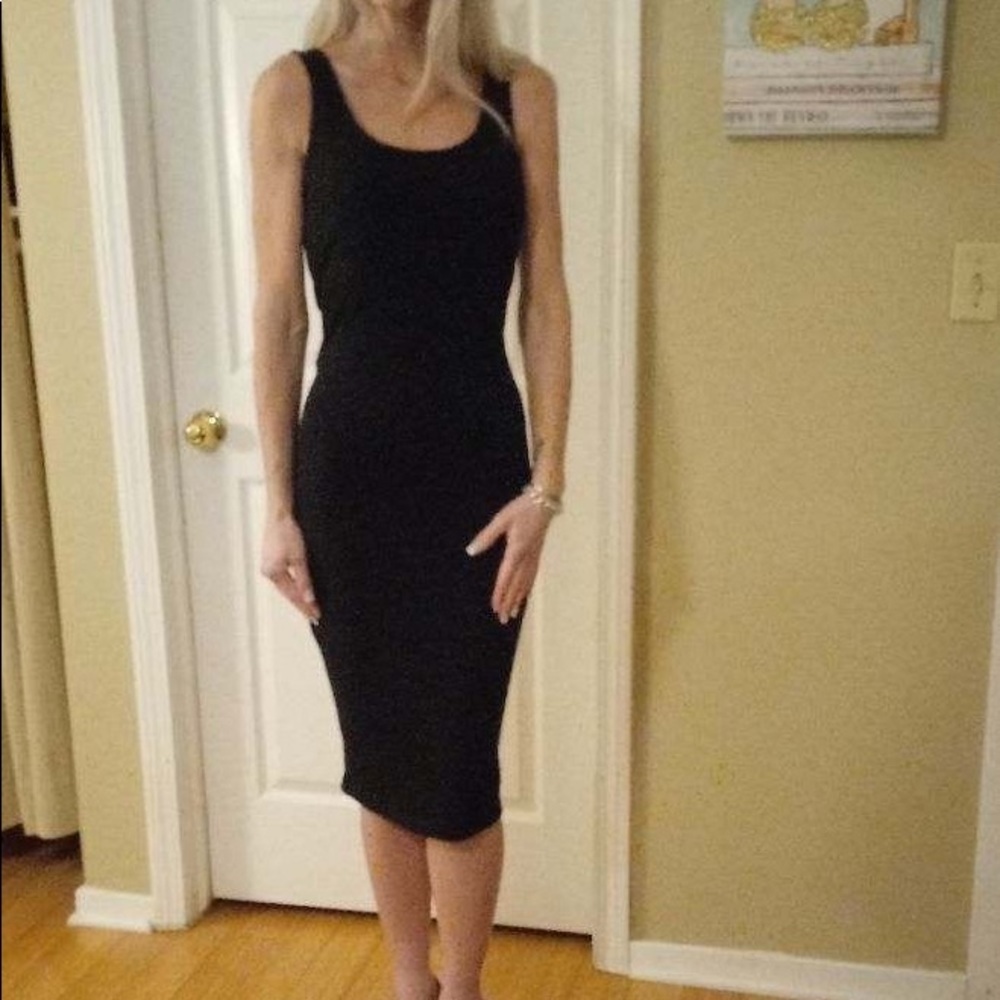 Forever 21 midi dress size small super sexy!
